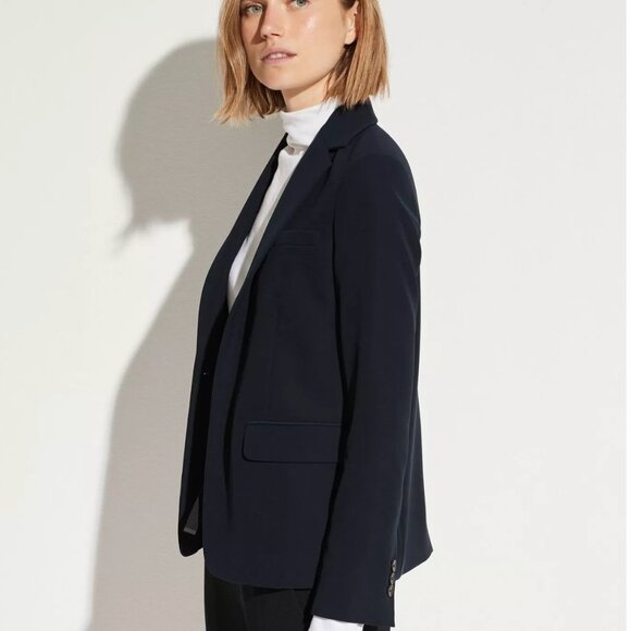 NWOT VINCE Lightweight Crepe Blazer | Navy | 2 - Picture 4 of 5